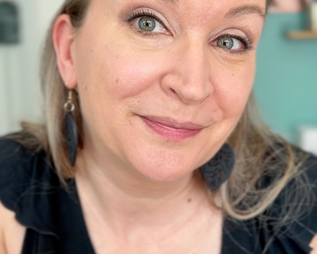 BYC Series: Eye Brighten Trick!