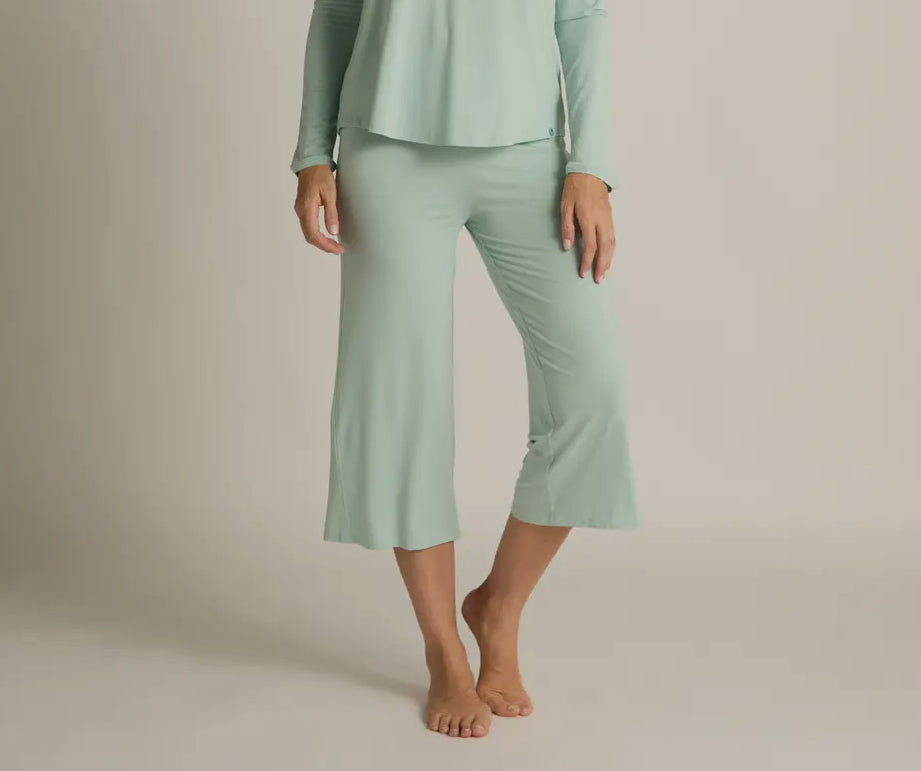 Bamboo Capris