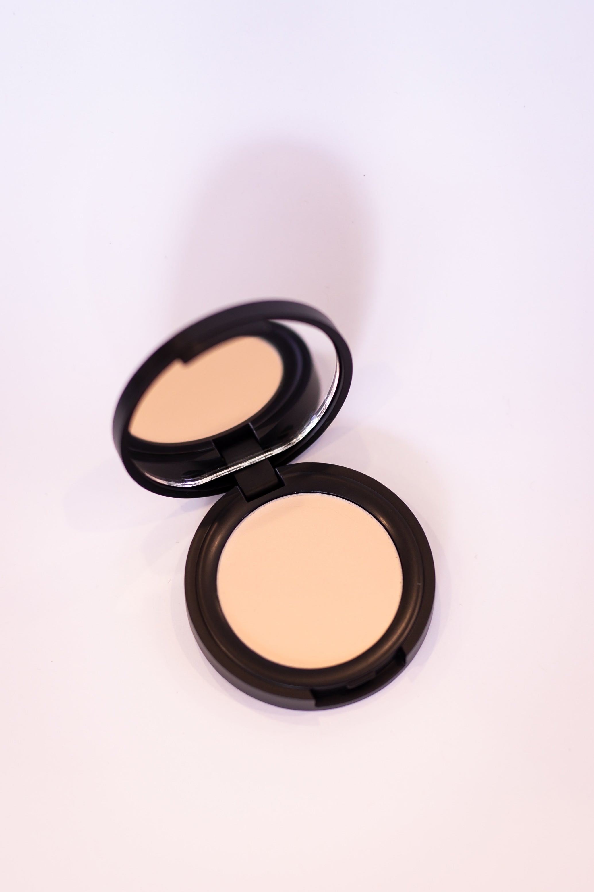 CREAM CONCEALER